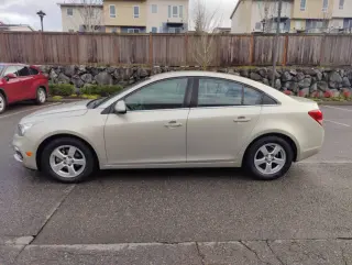 2015 Chevrolet Cruze 1LT Auto
