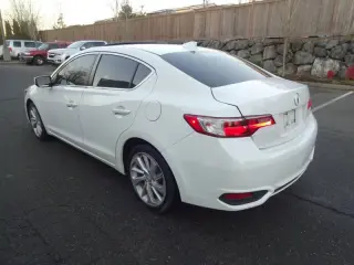 2018 Acura ILX w/Tech