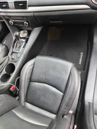 2014 Mazda MAZDA3 s Touring