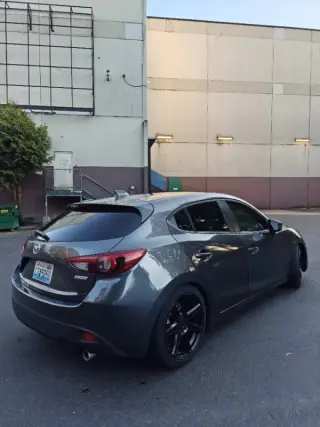 2014 Mazda MAZDA3 s Touring