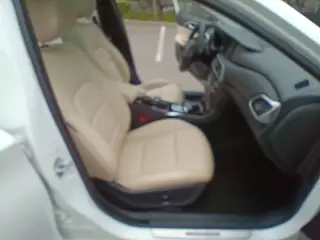 2017 Infiniti QX30 Premium