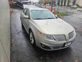 2009 Lincoln MKS