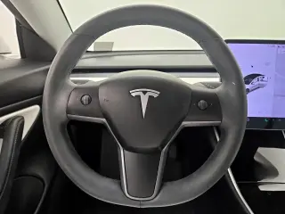 Tesla Model 3 2019 Standard Range Plus 4dr Fastback