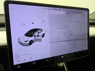Tesla Model 3 2019 Standard Range Plus 4dr Fastback