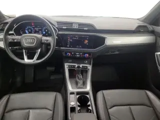 Audi Q3 2022 AWD quattro S line Premium Plus 45 TFSI 4dr SUV