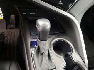 Toyota Camry 2022 SE 4dr Sedan