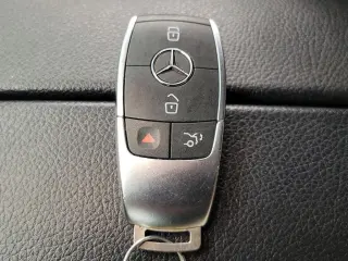 Mercedes-Benz C-Class 2019 C 300 4dr Sedan