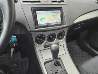 2010 Mazda MAZDA3 i Touring