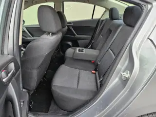 2010 Mazda MAZDA3 i Touring