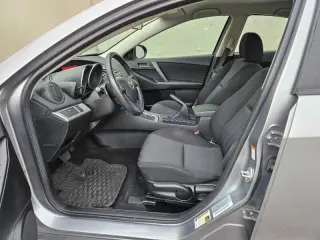 2010 Mazda MAZDA3 i Touring