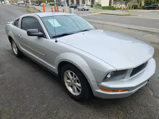 2008 Ford Mustang V6 Premium