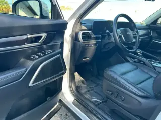 Kia Telluride 2024 S 4dr SUV
