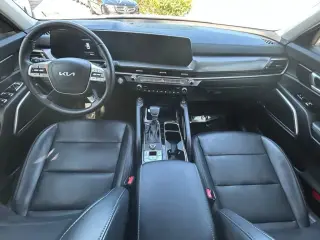 Kia Telluride 2024 S 4dr SUV