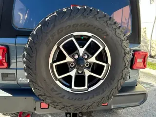 Jeep Wrangler 2024 4x4 Rubicon 4dr SUV