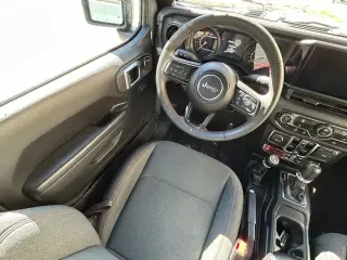 Jeep Wrangler 2024 4x4 Rubicon 4dr SUV