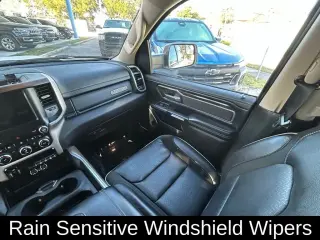 Ram 1500 2021 4x2 Laramie 4dr Crew Cab 5.6 ft. SB Pickup
