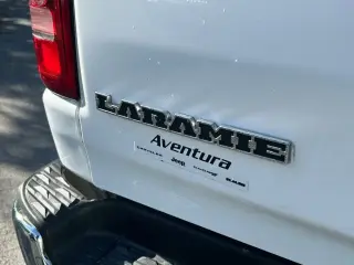 Ram 1500 2021 4x2 Laramie 4dr Crew Cab 5.6 ft. SB Pickup