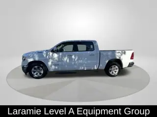 Ram 1500 2021 4x2 Laramie 4dr Crew Cab 5.6 ft. SB Pickup