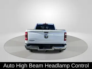 Ram 1500 2021 4x2 Laramie 4dr Crew Cab 5.6 ft. SB Pickup