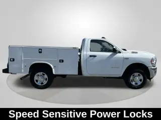 Ram 2500 2022 4x4 Tradesman 2dr Regular Cab 8 ft. LB Pickup
