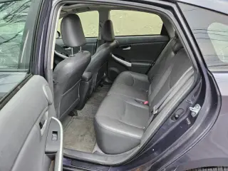 2010 Toyota Prius III