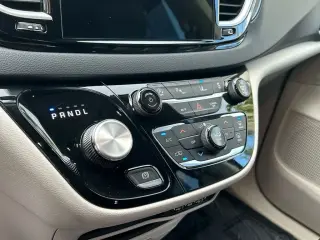 Chrysler Pacifica 2023 Touring L 4dr Mini-Van