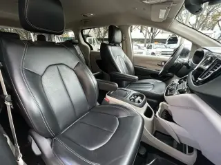 Chrysler Pacifica 2023 Touring L 4dr Mini-Van