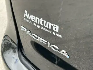 Chrysler Pacifica 2023 Touring L 4dr Mini-Van