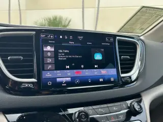 Chrysler Pacifica 2024 Touring L 4dr Mini-Van