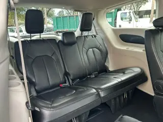 Chrysler Pacifica 2024 Touring L 4dr Mini-Van