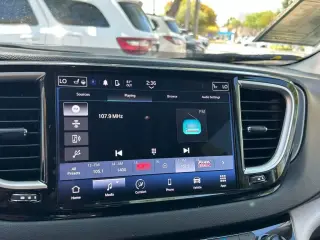 Chrysler Pacifica 2023 Touring L 4dr Mini-Van