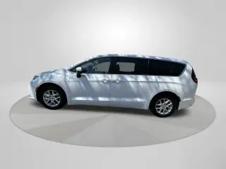 Chrysler Pacifica 2023 Touring L 4dr Mini-Van
