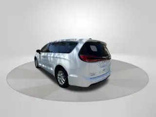 Chrysler Pacifica 2023 Touring L 4dr Mini-Van
