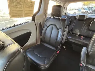 Chrysler Pacifica 2023 Touring L 4dr Mini-Van