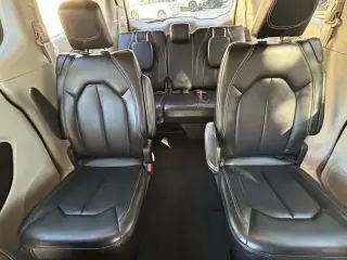 Chrysler Pacifica 2023 Touring L 4dr Mini-Van