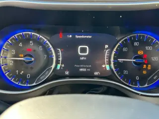 Chrysler Pacifica 2023 Touring L 4dr Mini-Van