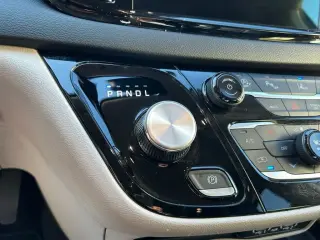 Chrysler Pacifica 2023 Touring L 4dr Mini-Van