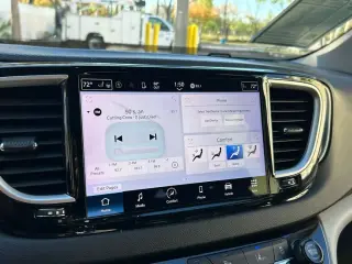 Chrysler Pacifica 2023 Touring L 4dr Mini-Van