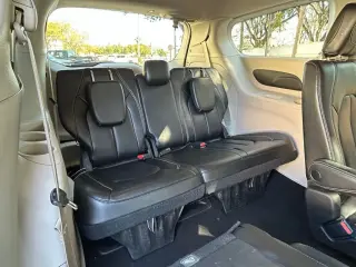 Chrysler Pacifica 2023 Touring L 4dr Mini-Van