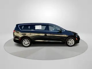 Chrysler Pacifica 2023 Touring L 4dr Mini-Van