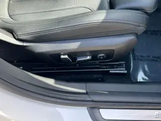 BMW 3 Series 2024 330i 4dr Sedan