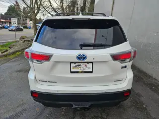 2015 Toyota Highlander Hybrid Limited Platinum