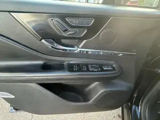 Lincoln Corsair 2024 Premiere 4dr SUV