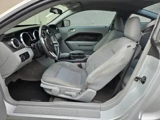 2008 Ford Mustang V6 Premium