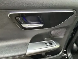 Mercedes-Benz C-Class 2025 AWD C 300 4MATIC 4dr Sedan
