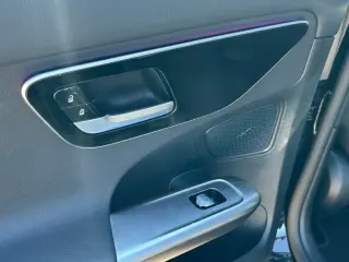 Mercedes-Benz C-Class 2025 AWD C 300 4MATIC 4dr Sedan