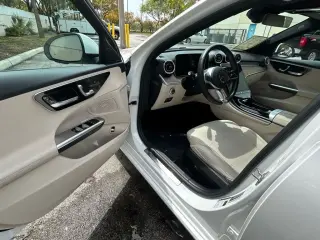 Mercedes-Benz C-Class 2025 AWD C 300 4MATIC 4dr Sedan