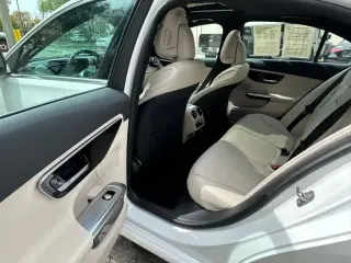 Mercedes-Benz C-Class 2025 AWD C 300 4MATIC 4dr Sedan