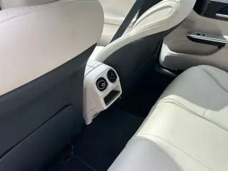 Mercedes-Benz C-Class 2025 AWD C 300 4MATIC 4dr Sedan