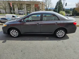 2012 Toyota Corolla LE